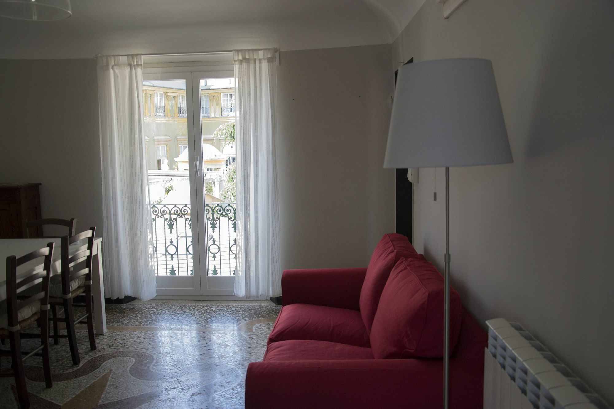 Sky On The Roofs - Il Cielo Sui Tetti Hotel Genoa Exterior photo